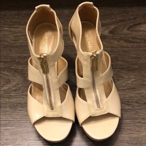 Michael Kors Danita Patent Wedges Size 7